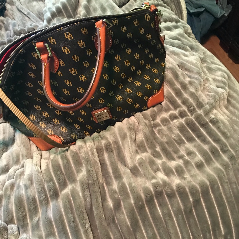 Dooney and Bourke Gretta satchel